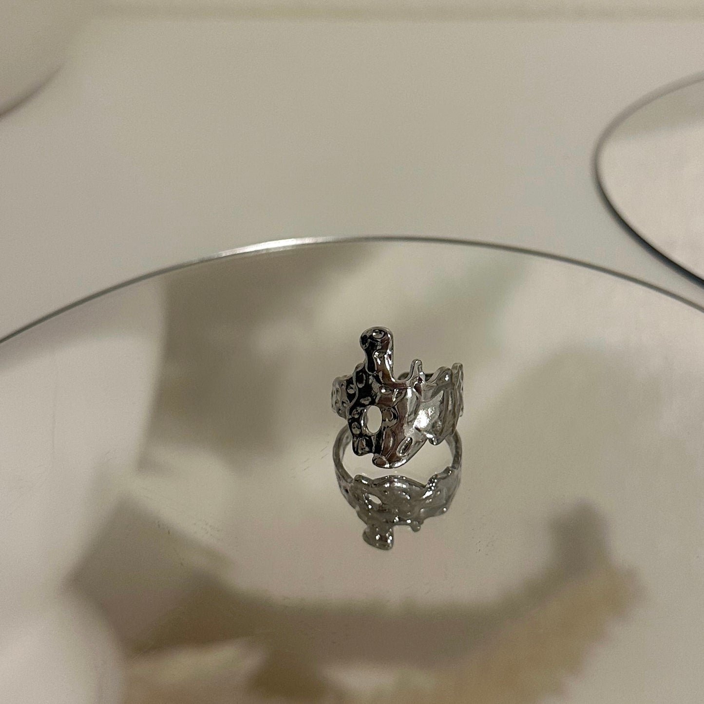 Cleo Ring