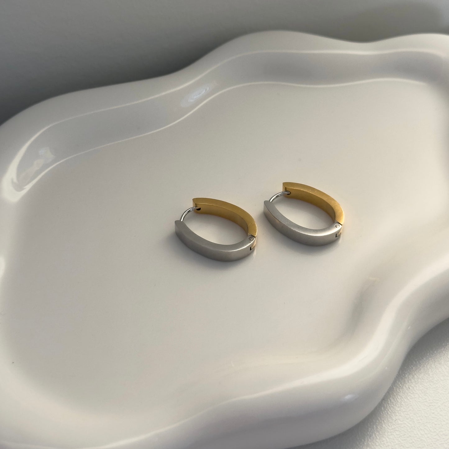Mia Earrings