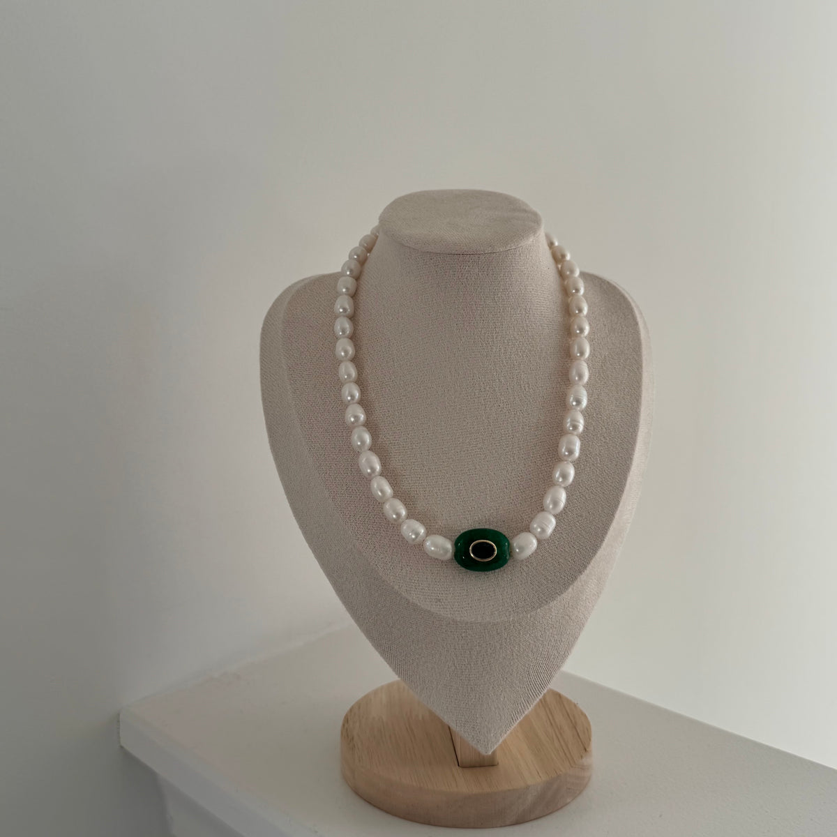 Esmeralda Choker