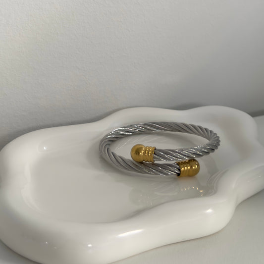 Alma Bracelet