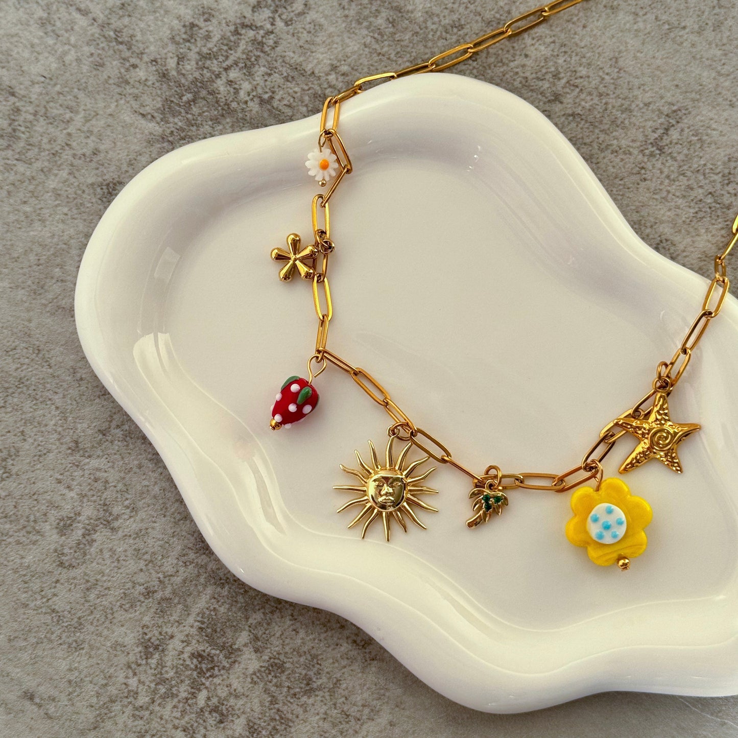 Mar De Flores Necklace